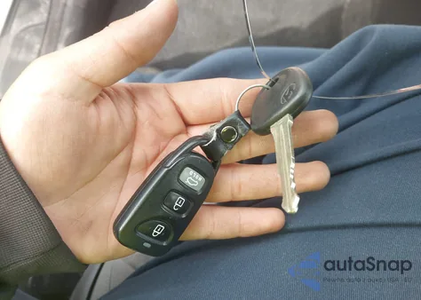 2019 Hyundai Elantra Sel из США, поврежденный, VIN 5NPD84LF0KH439299